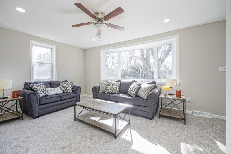 110 Highland Ave - Photo 5 of 28