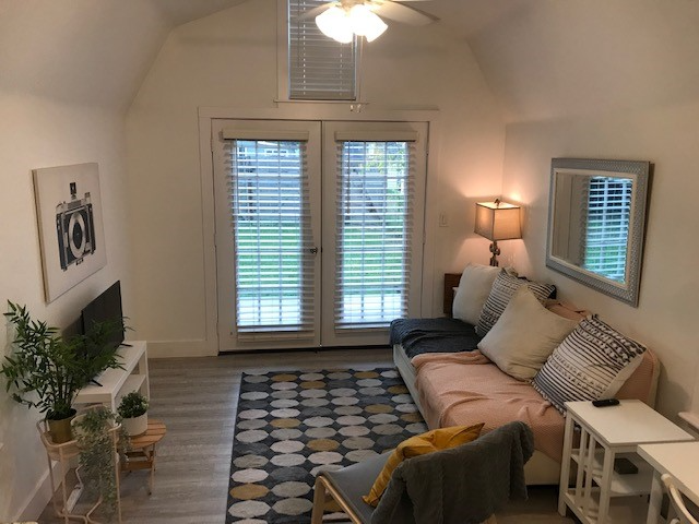 1905 E Idlewild Ave - Photo 5 of 11