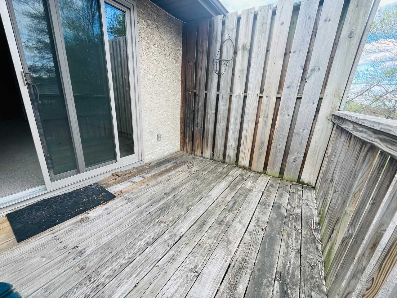 460 Stanley St #2 - Photo 7 of 10