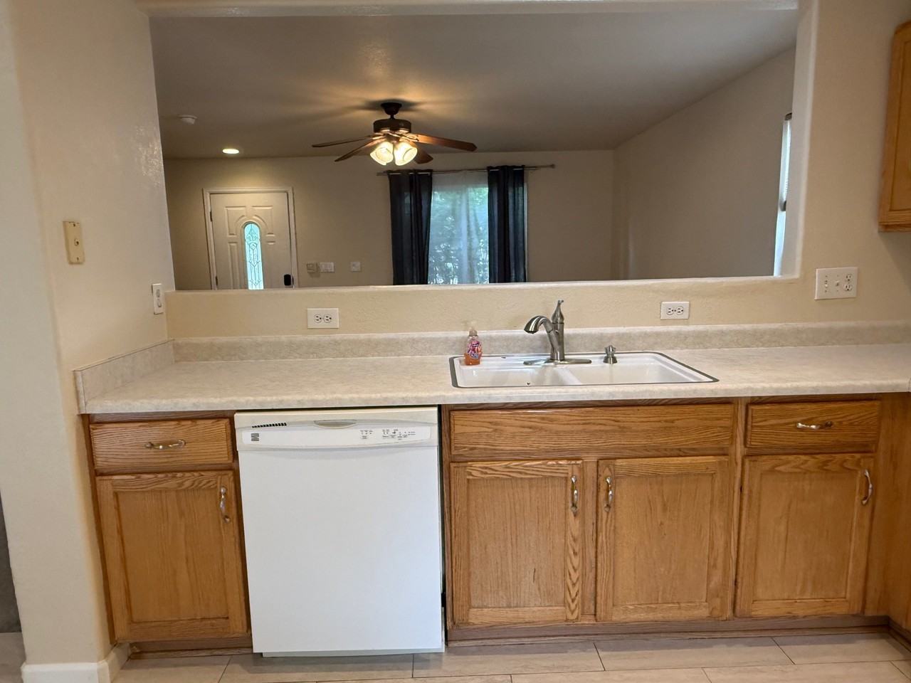 5222 E 100th Way - Photo 4 of 20