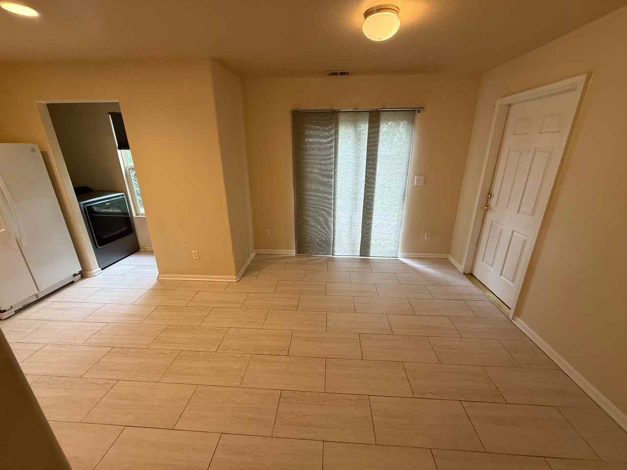 5222 E 100th Way - Photo 6 of 20