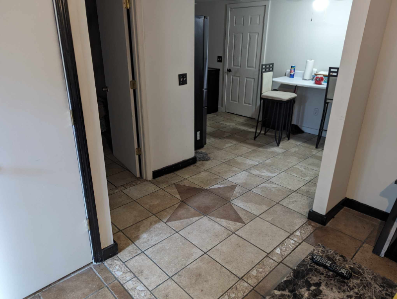 412 Timberlane Cir #B - Photo 7 of 23