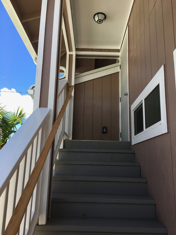 4192 Kilauea Ave Apt B - Photo 2 of 10