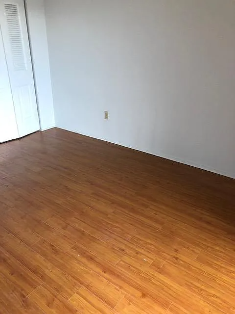 7725 Swst - Photo 5 of 18
