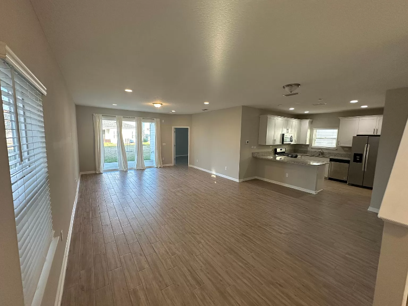96 Newton Ln - Photo 2 of 14