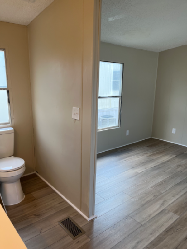 2135 Frink St - Photo 6 of 8