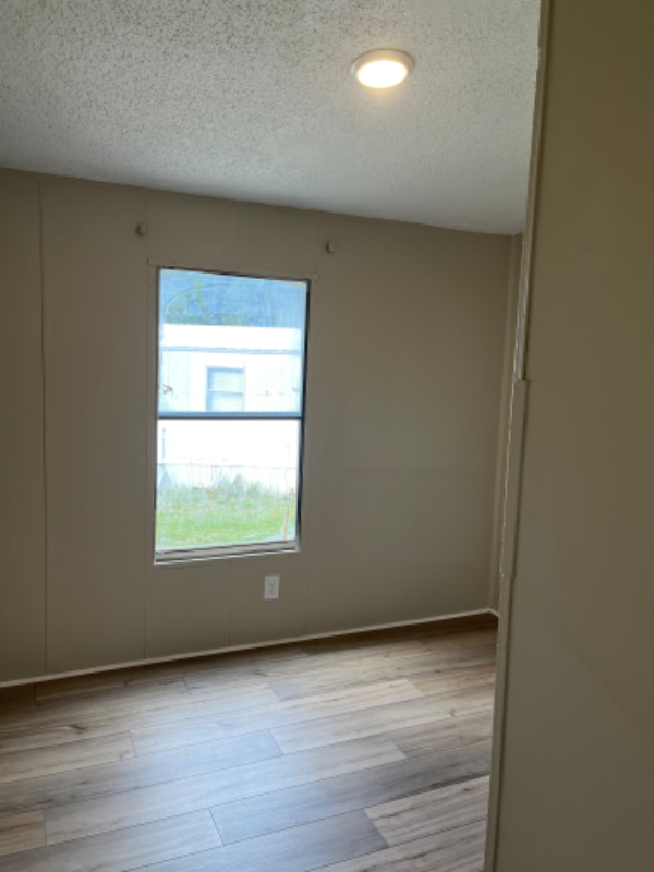 2135 Frink St - Photo 7 of 8