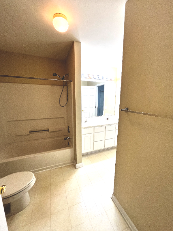5539 Crabtree Park Ct - Photo 7 of 11