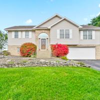 featured image of 406 Roanoke Ln
