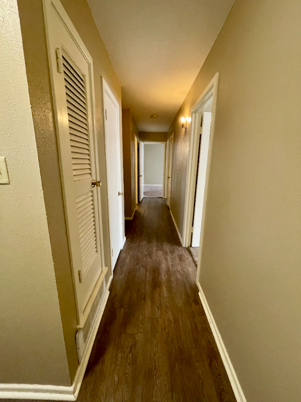 5415 42nd St - Photo 5 of 12