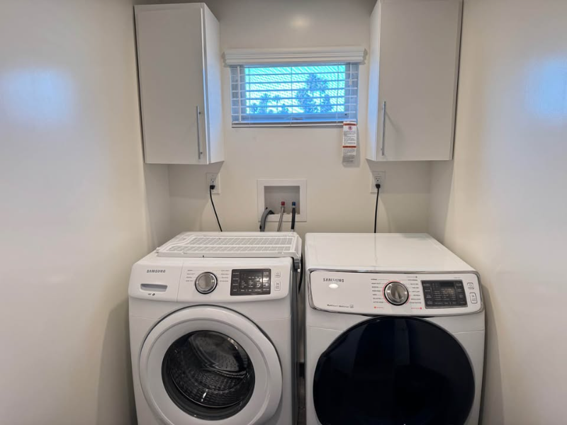 6117 Fountain Ave - Photo 2 of 10