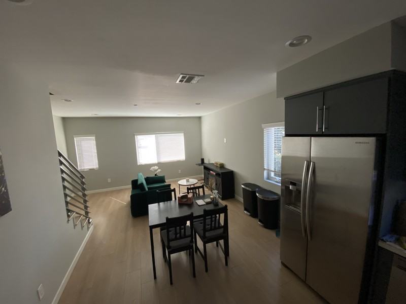 6117 Fountain Ave - Photo 6 of 10