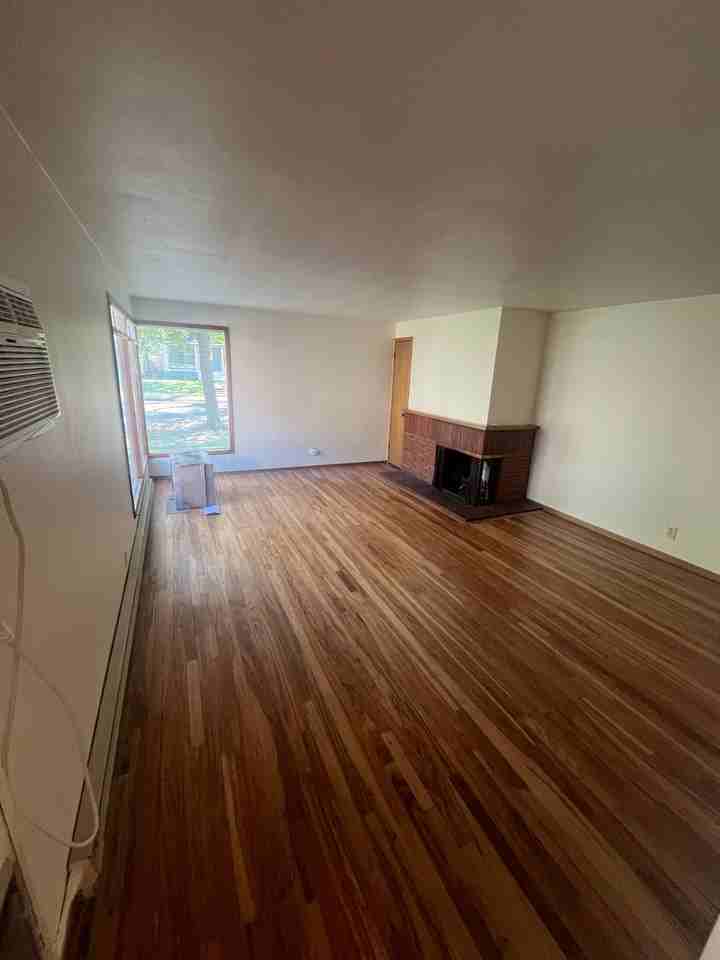 1418 W 10th Ave #5 - Photo 6 of 11