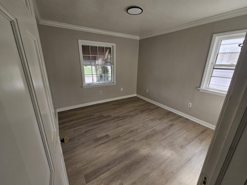 21301 Arbor Ave - Photo 4 of 9