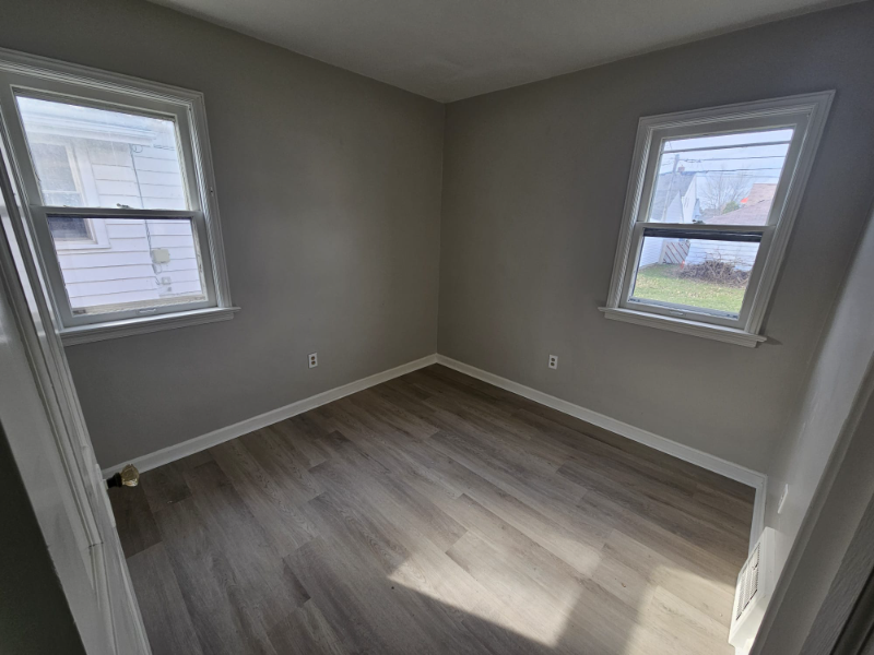 21301 Arbor Ave - Photo 5 of 9