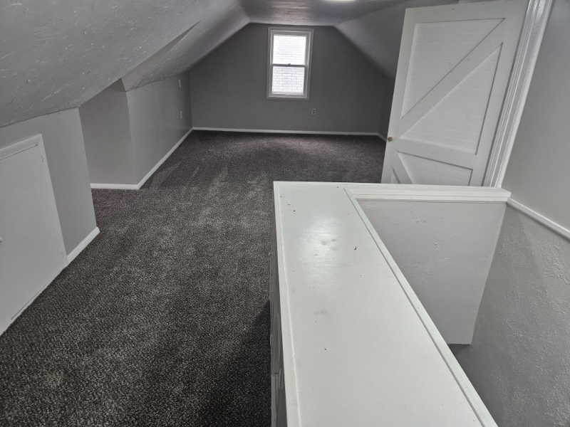 21301 Arbor Ave - Photo 7 of 9