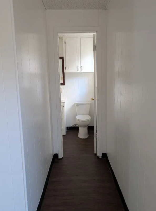 103 N Holland St #103-2 - Photo 4 of 10
