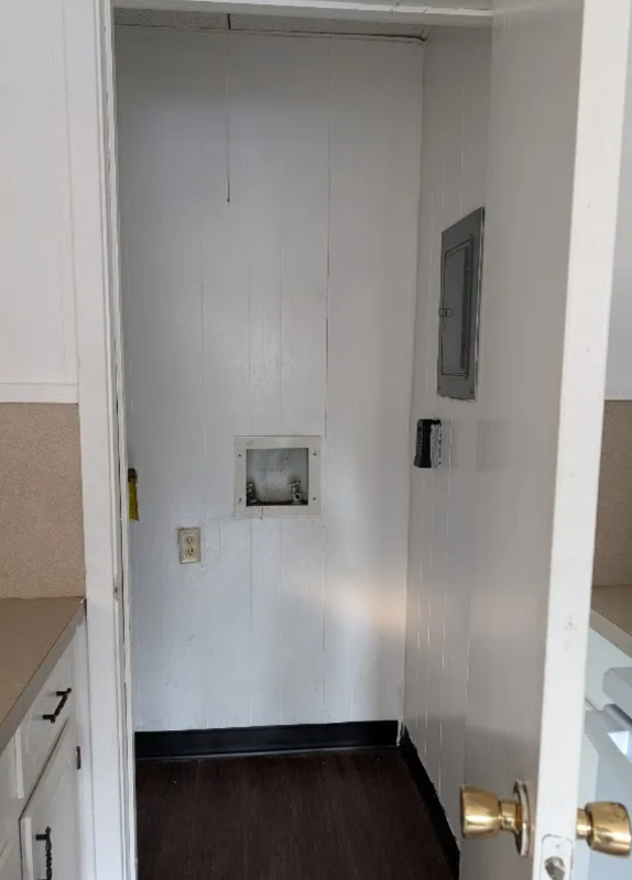 103 N Holland St #103-2 - Photo 6 of 10