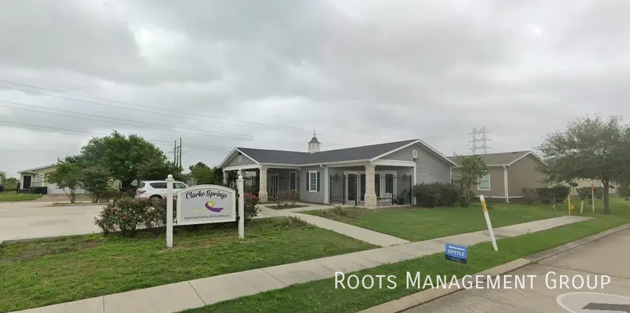 16126 Maladi Dr #16126M - Photo 2 of 9