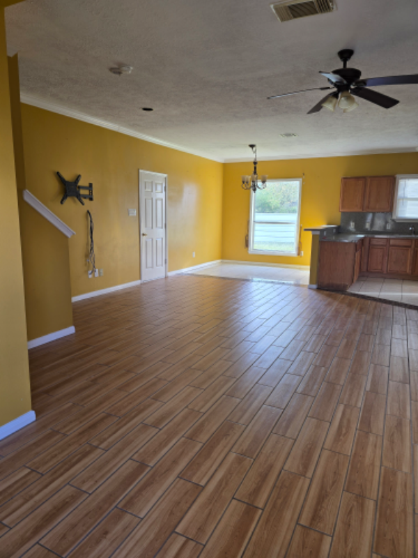 4921 Barkley St - Photo 3 of 10