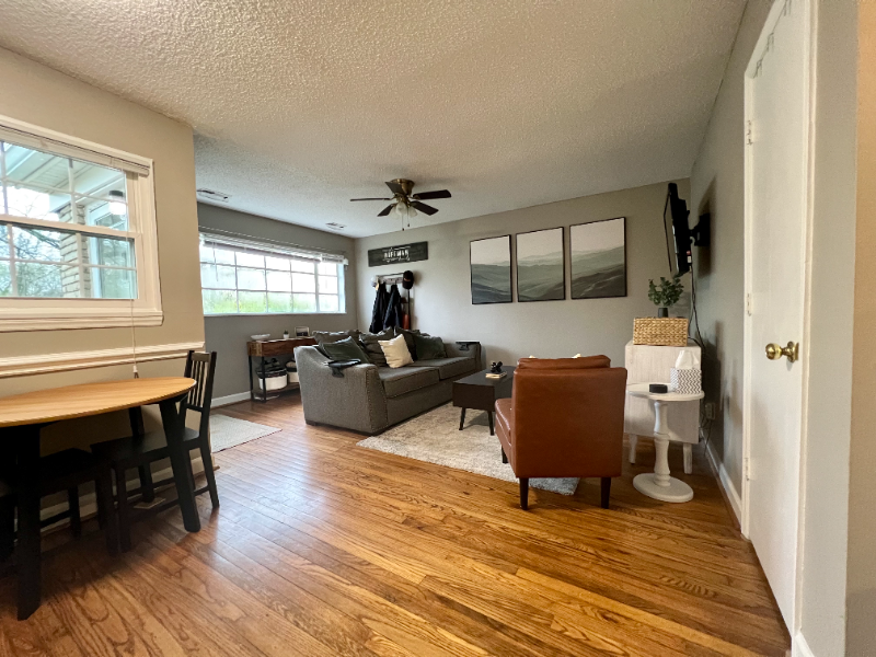 1301 Richmond Pl #1301 - Photo 4 of 28
