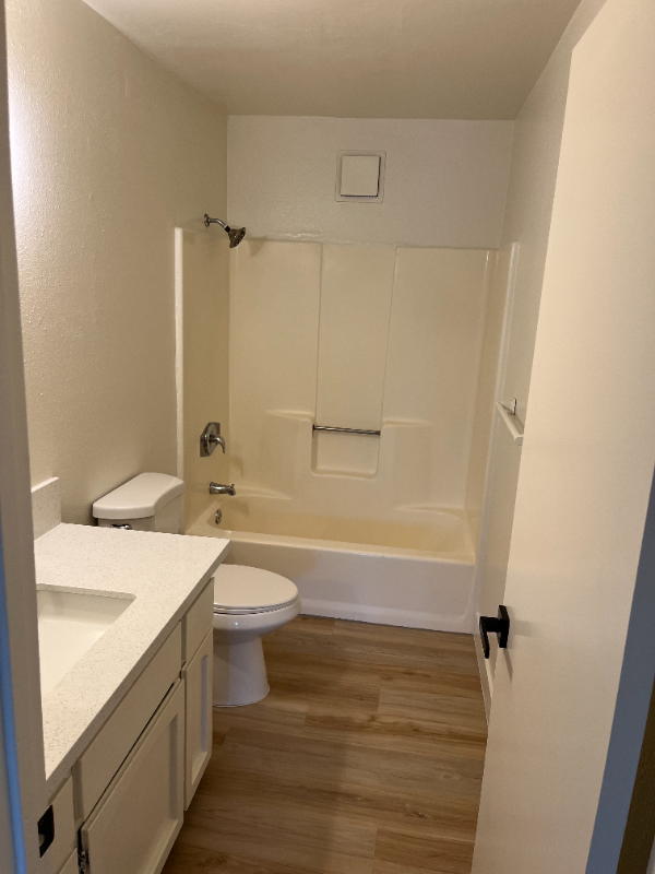 509 Robert Ct #A - Photo 2 of 15