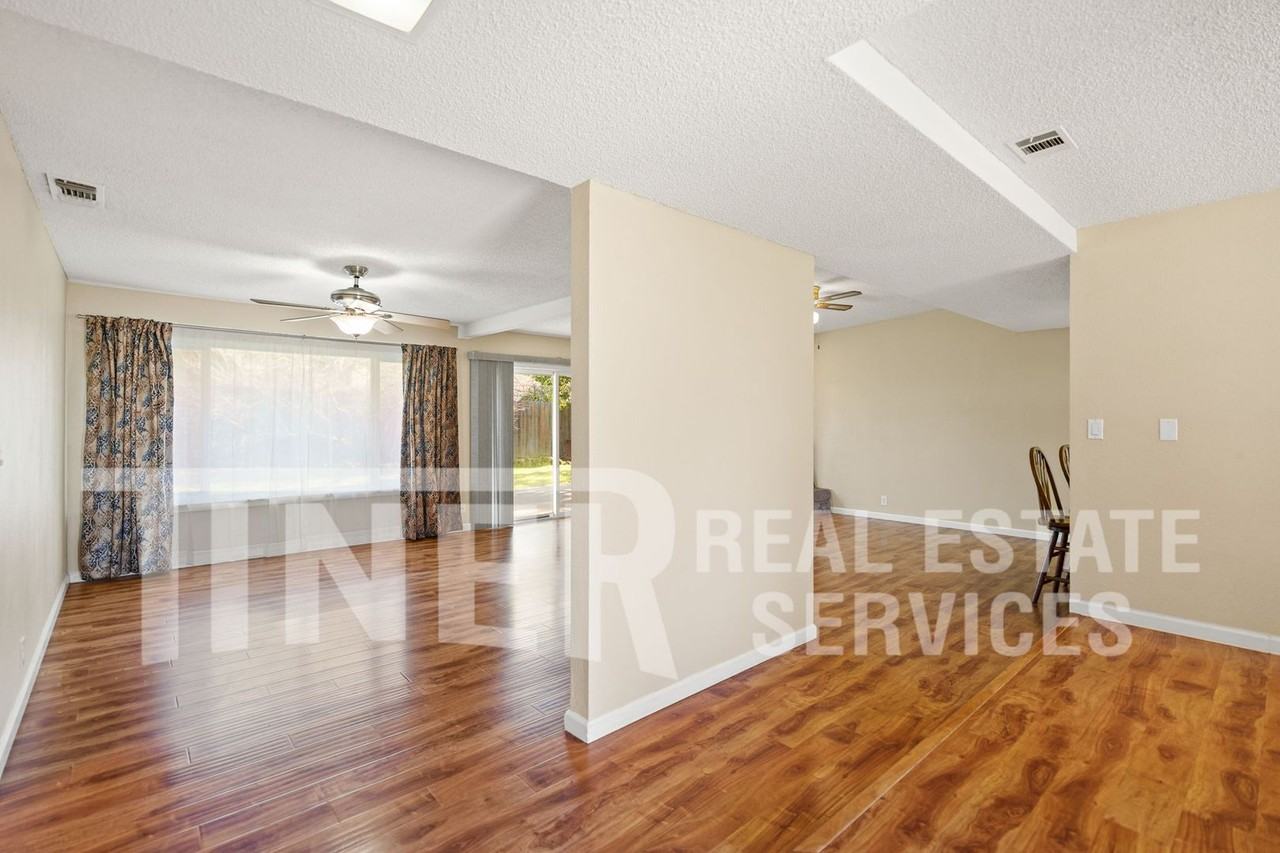 1636 Huntington Dr - Photo 7 of 21