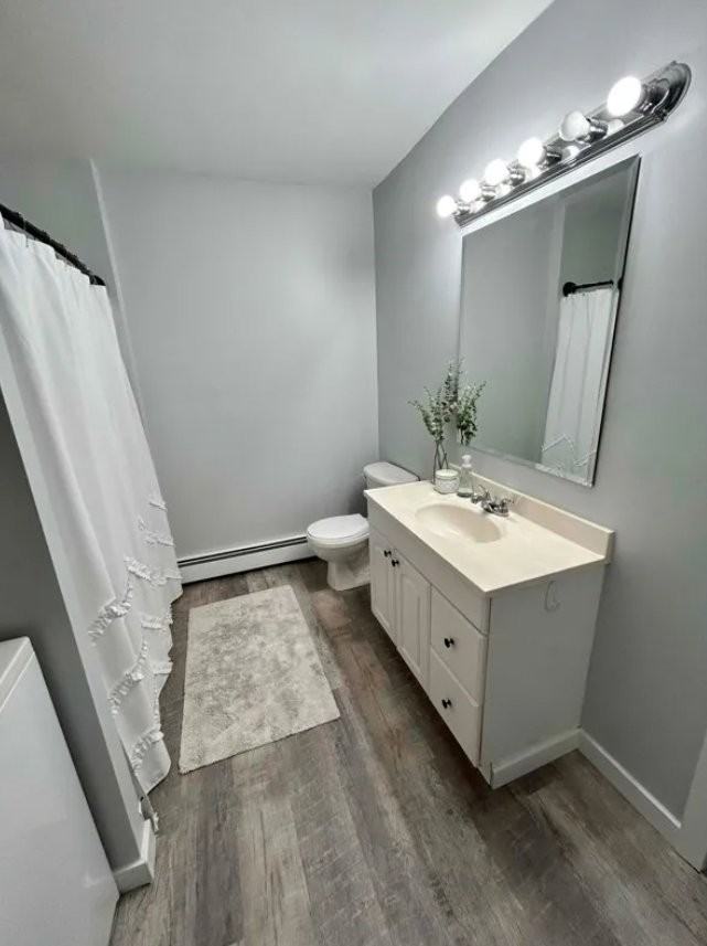 882 Fuller Rd #B - Photo 7 of 8