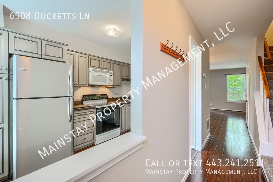 6508 Ducketts Ln - Photo 4 of 28