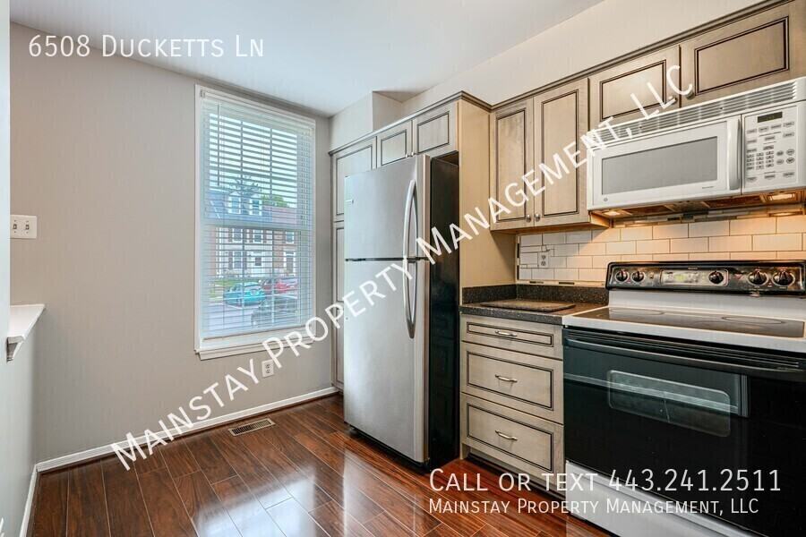 6508 Ducketts Ln - Photo 6 of 28