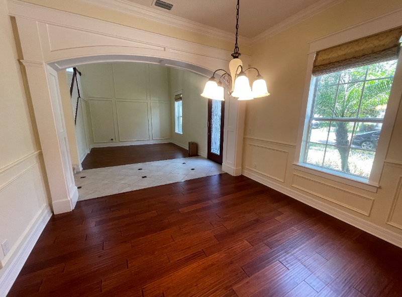 10531 Mistflower Ln - Photo 4 of 12