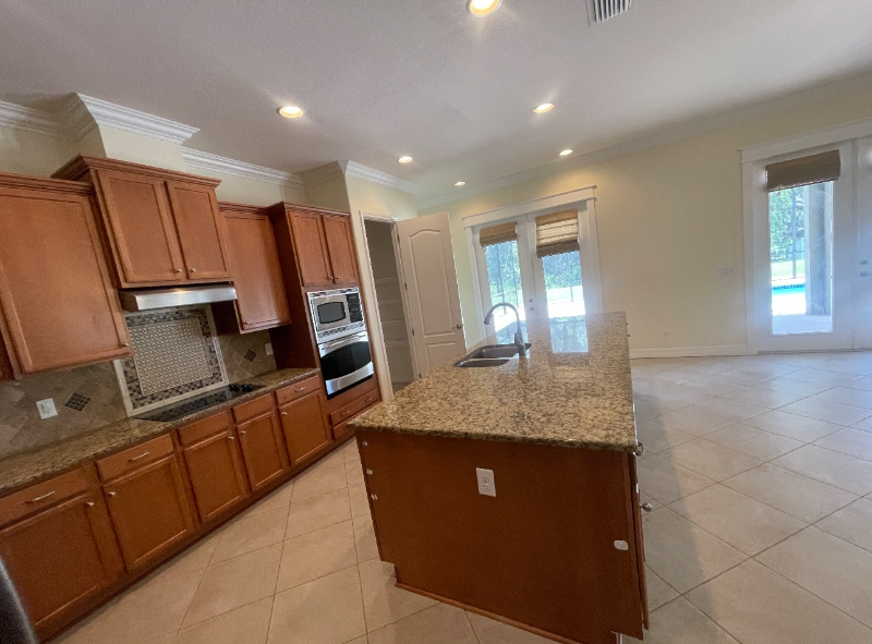 10531 Mistflower Ln - Photo 5 of 12