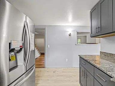 284 Eastern Ave #B - Photo 3 of 13