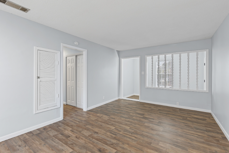 4161 Rebecca Rd - Photo 5 of 17