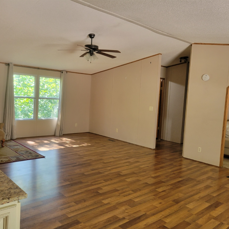 13240 Montana Rd - Photo 7 of 17