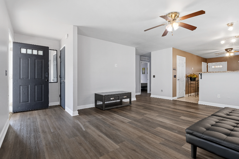 1624 Cherry St - Photo 7 of 15