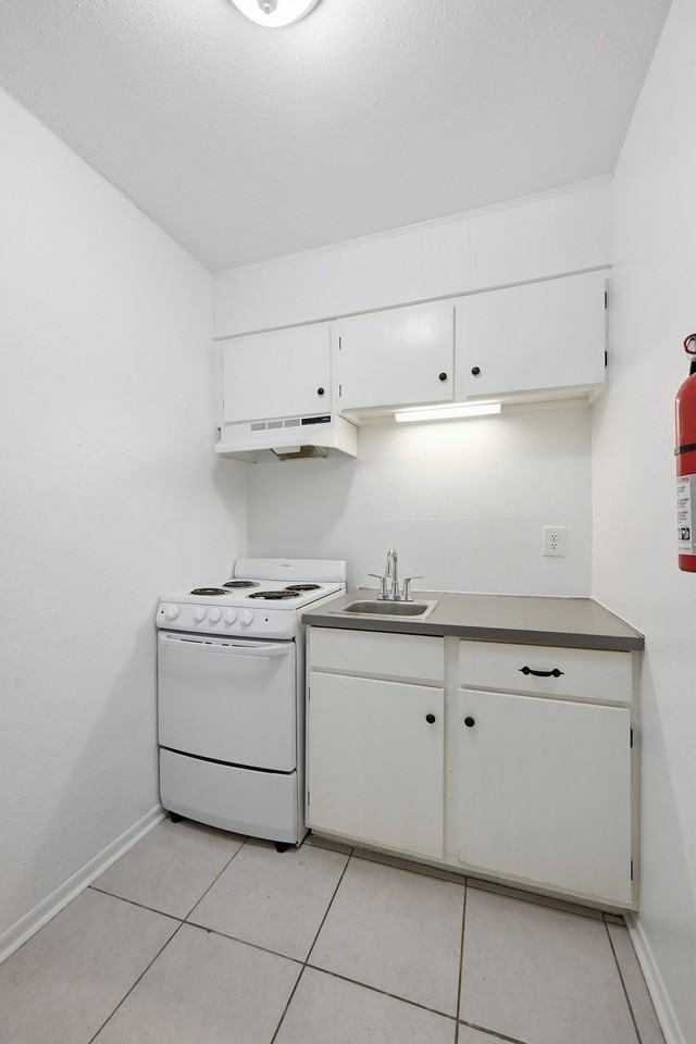 801 W Gibson St #115 - Photo 6 of 9