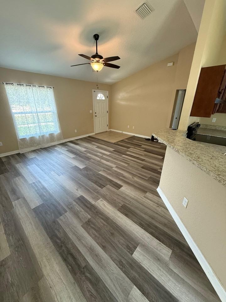 15761 Sw 23rd Avenue Rd - Photo 3 of 8