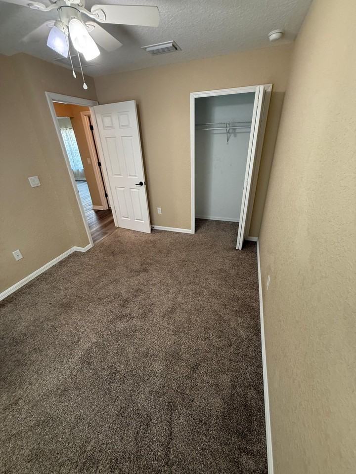 15761 Sw 23rd Avenue Rd - Photo 4 of 8