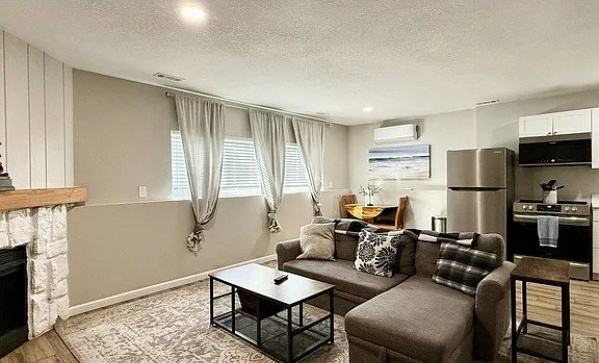 2521 Astrozon Cir #2523 - Photo 2 of 13