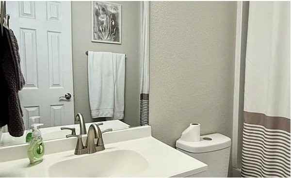 2521 Astrozon Cir #2523 - Photo 5 of 13