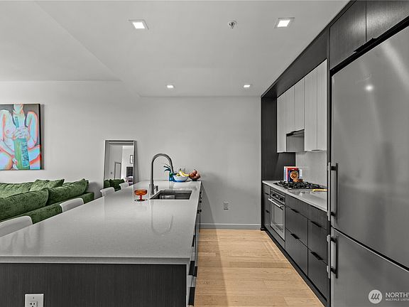 590 1st Ave S #67 - Photo 3 of 18