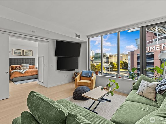 590 1st Ave S #67 - Photo 6 of 18