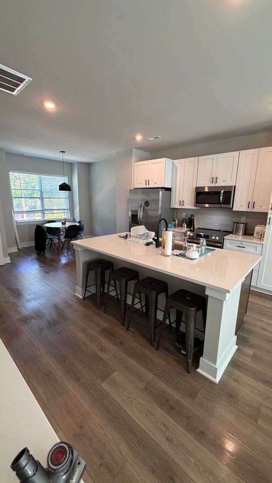 3934 Winterfield Pl - Photo 4 of 5