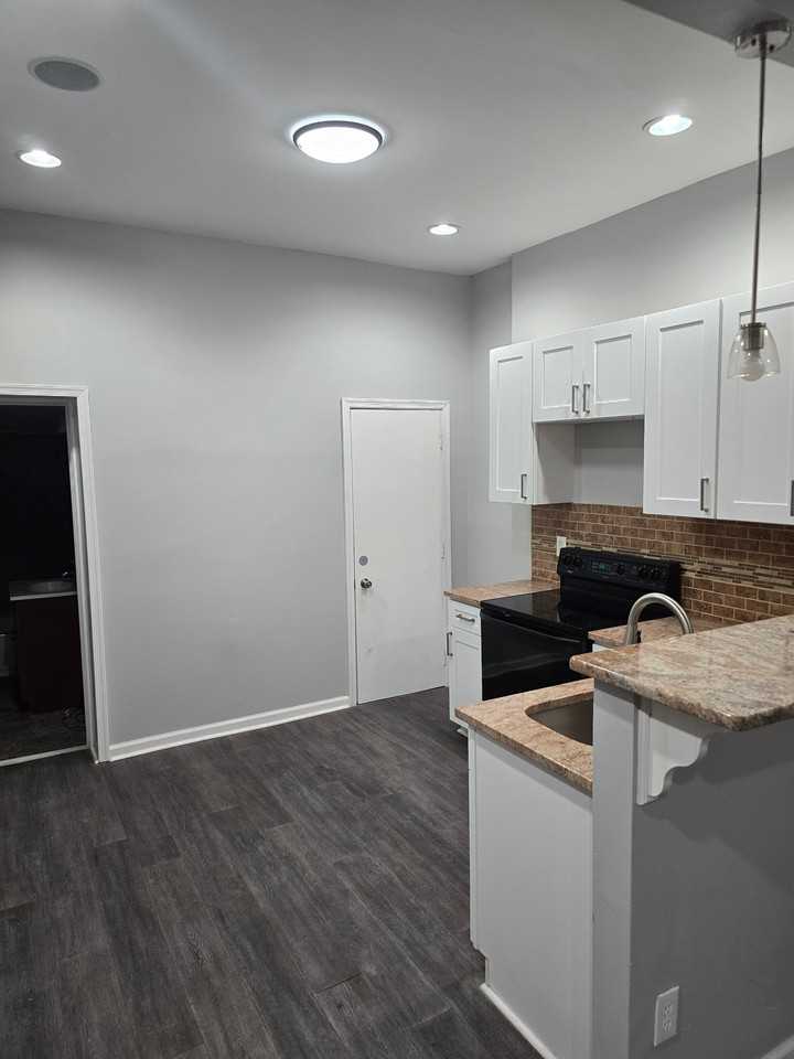 342 N 52nd St #2 - Photo 2 of 9