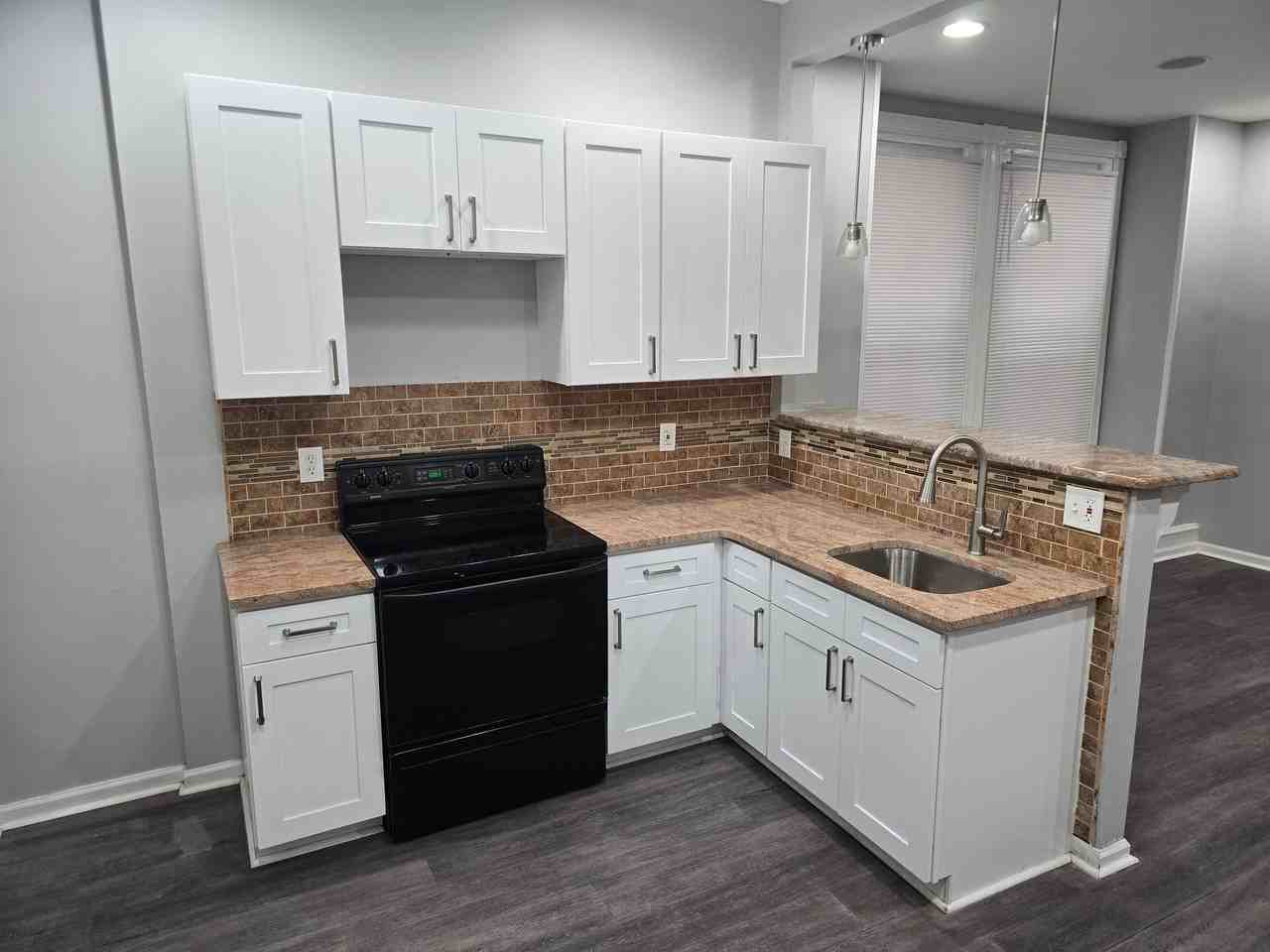 342 N 52nd St #2 - Photo 4 of 9