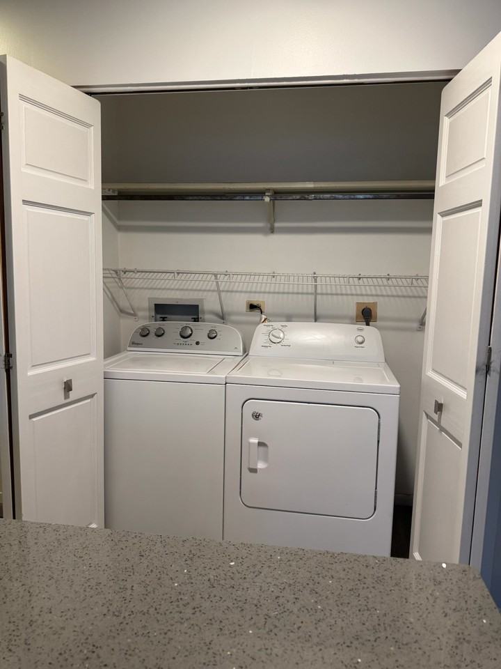 1303 Wyndham Dr #101 - Photo 2 of 20