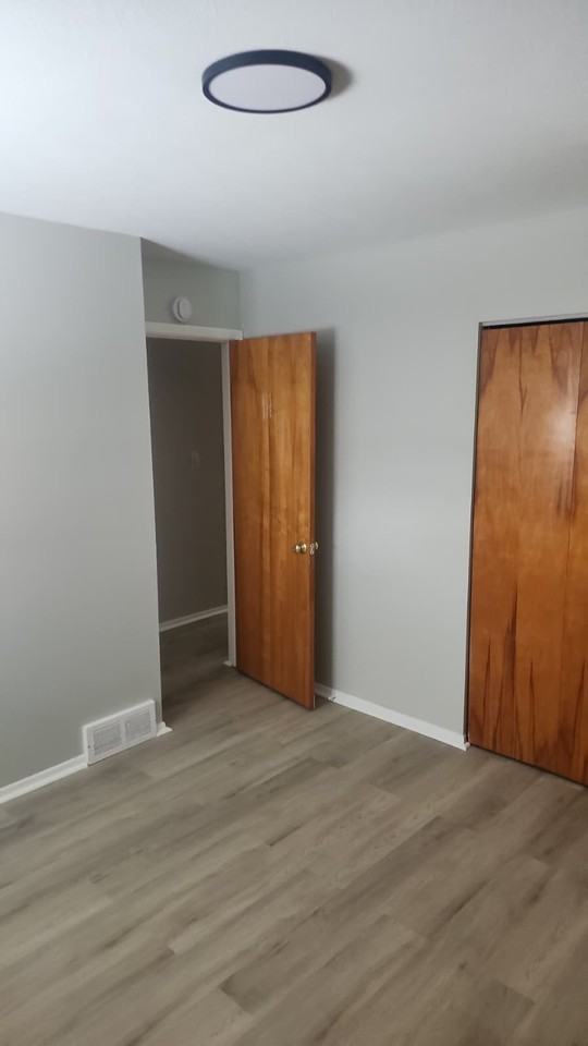 4244 E 177th Pl - Photo 3 of 5