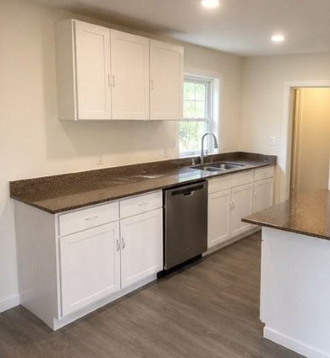 18801 Margareta St - Photo 3 of 10