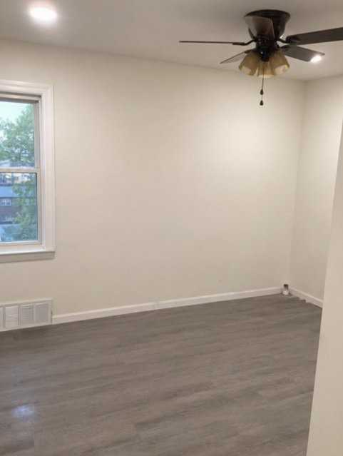 18801 Margareta St - Photo 7 of 10